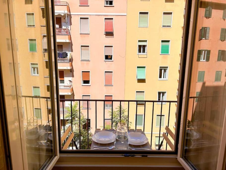 Near The Center With Private Bathroom